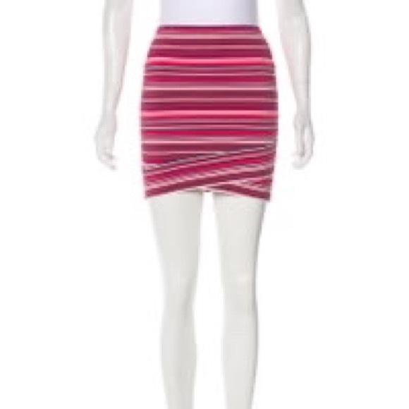 BCBGMaxAzria Ivy Bodycon Skirt - Picture 2 of 8
